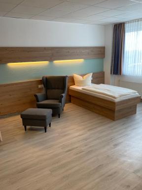 „Zum Raukler“, Hotel, Nähe der A2, Magdeburg / Hohe Börde - Housity