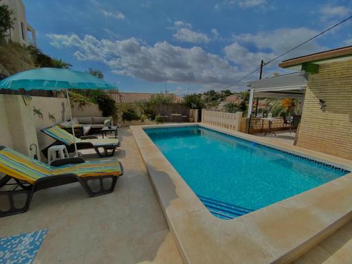 Llamedos Apartment Private Pool - Housity