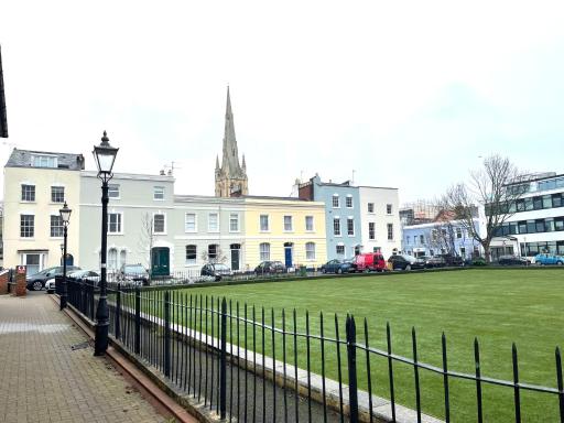 AM Living - Cheltenham Town Centre - St Georges Square - Housity