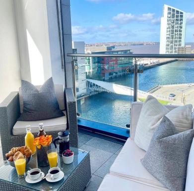 NOVU Apartments Liverpool Waterfront - Housity