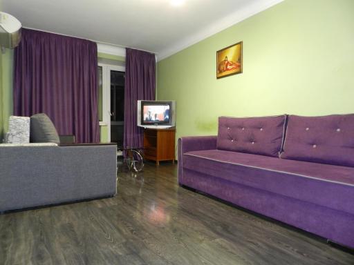 1-room Apartment on Shkilna Street 13. Center - Housity