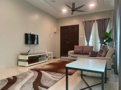 VISTANA INDAH HOMESTAY - Housity
