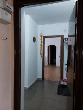 Complete Holiday Apartment, Apartament de vacanta cu 3 camere - Housity