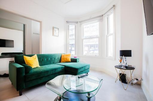 Surbiton Luxury Garden House 19A - Housity