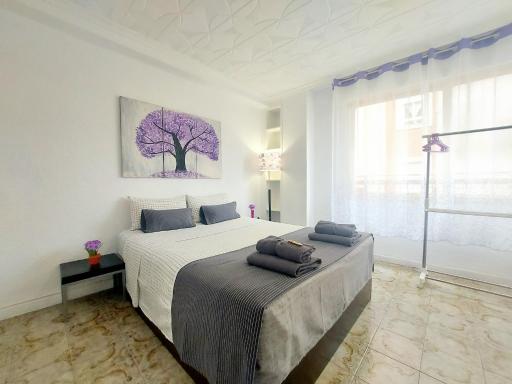 Gloria Host House - Housity