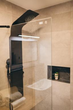HelloSky Apartment - Housity