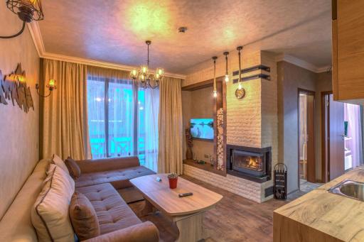 Forest Home 524 - Housity