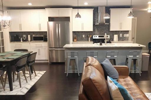 Comfy 4Beds/2.5Bath Retreat near Atlanta ATL airport - Housity