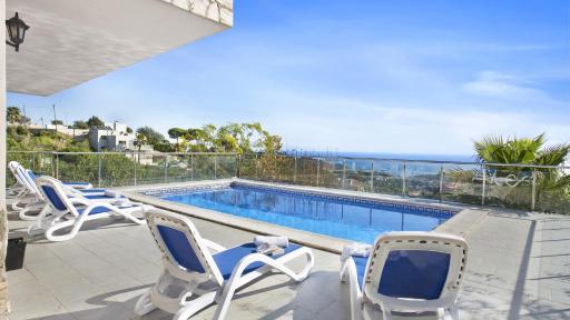 2 Garb - Lloret de Mar - Housity