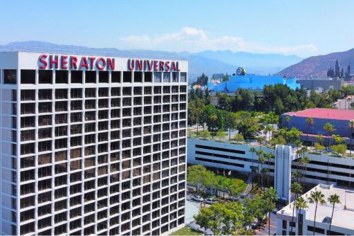 Sheraton Universal - Housity