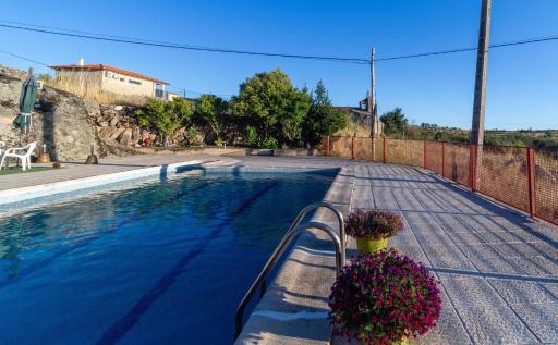 Villa del Poeta Jesús Losada - Housity