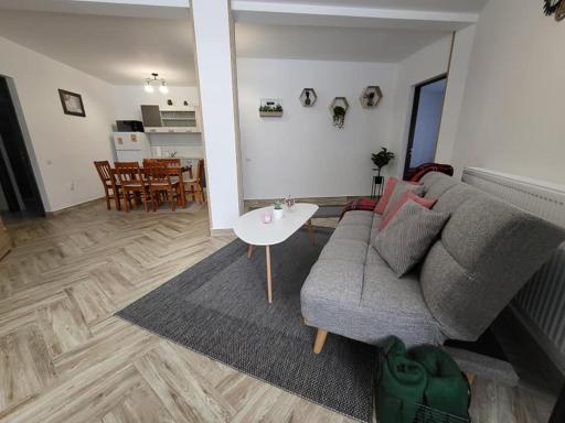 Casa 115 Toplița - Housity