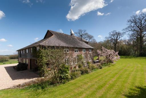 Field Green Oast - Housity