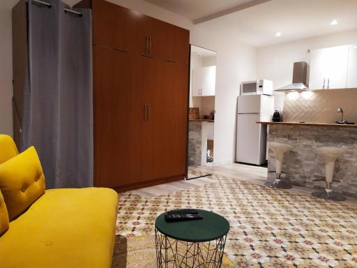 Charmant studio au cœur de Cassis - Housity