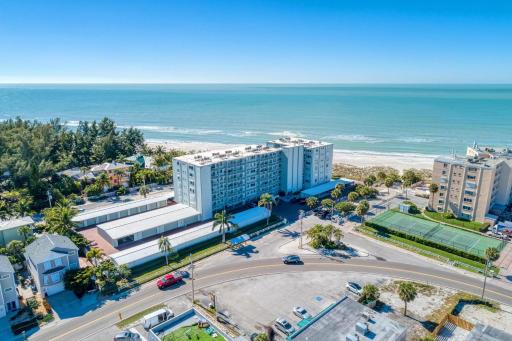 Anna Maria Island Martinique On The Beach - Housity