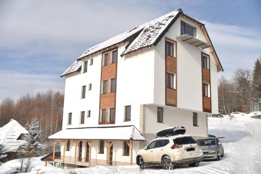 Pegaz Premium Apartman Privatan Parking - Housity