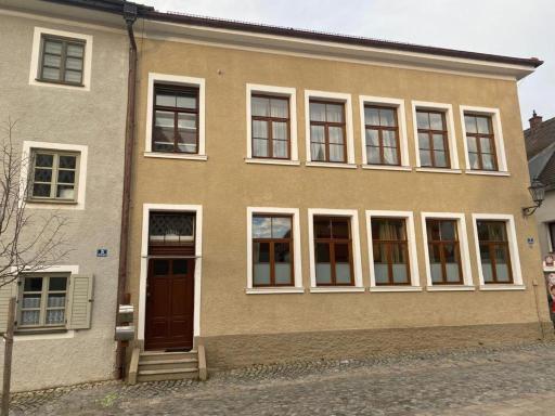 Family -ONLY- welcome to Berching - Housity