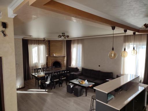 Guest House VELVET - Housity