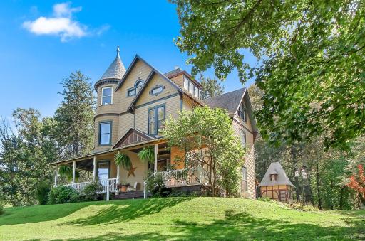 The South Mountain Inn - Housity
