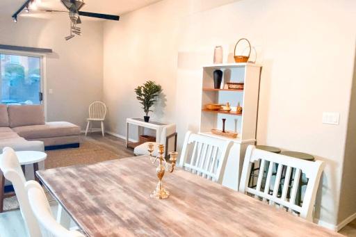 Quiet & Private 3BR House King Bed Fast WiFi! - Housity