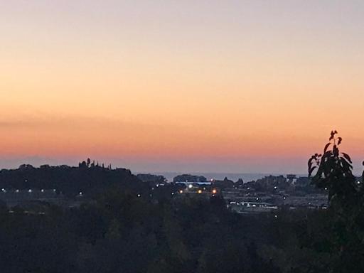 Bas de Villa avec vue dégagée - Housity