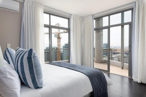 Icon Luxury Apartments - Housity