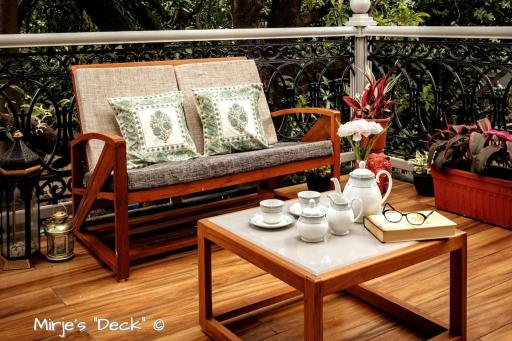 Mirje's Deck - Homestay - Family Rooms - Housity
