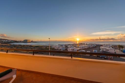 MEDANO4YOU Carmen's Beach House - Housity