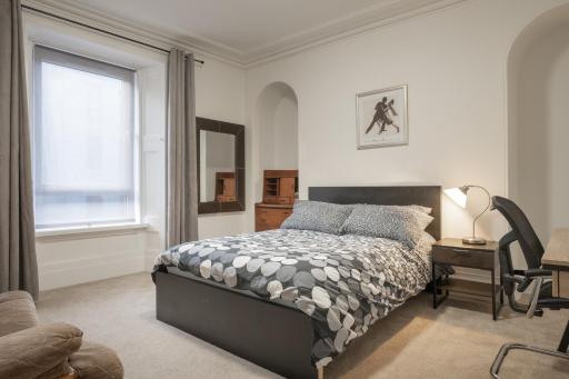 Hutch 2 Bed Apart - Housity
