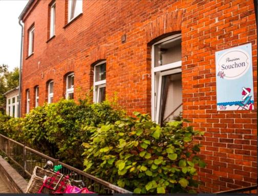 Pension Souchon - Housity