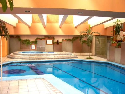 Country Plaza - Housity