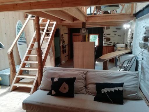 Charming holiday home near Pointe du Raz - Housity