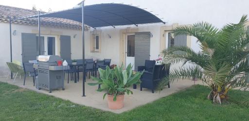 Villa avec piscine 14 couchages - Housity