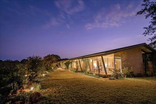 LohonoStays Vinayalam - Housity