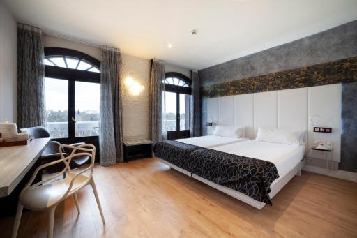 Petit Palace Savoy Alfonso XII - Housity
