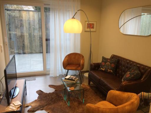 Gezellig stadshuisje met patio. - Housity