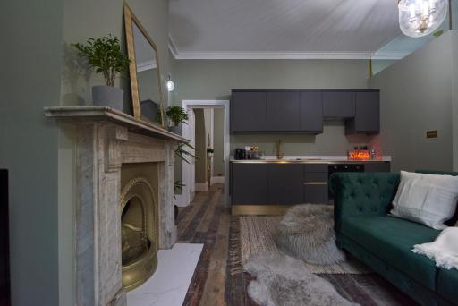 London Street Bath - Housity