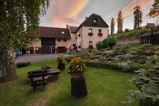 Penzion Adršpach " U Kozárů " - Housity