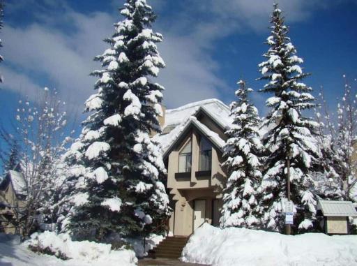 2 Bedroom Suite - Housity