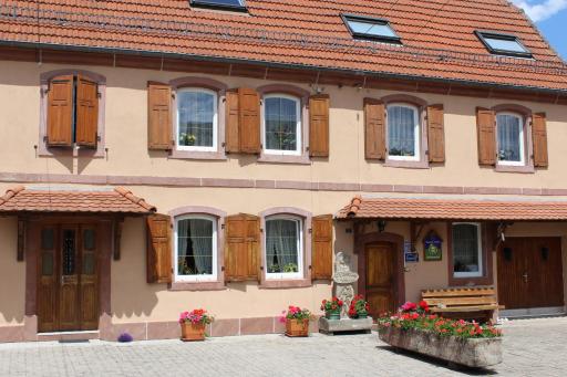 CHAMBRES D'HOTES au vieux moulin entre Sarreguemine et Bitche - Housity