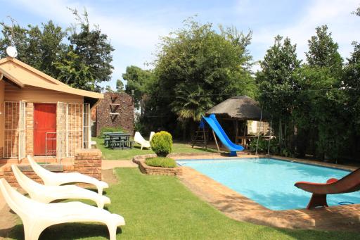 All Are Welcome Guest House - Housity