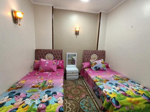 Lmlky dwn twn bnh - Housity