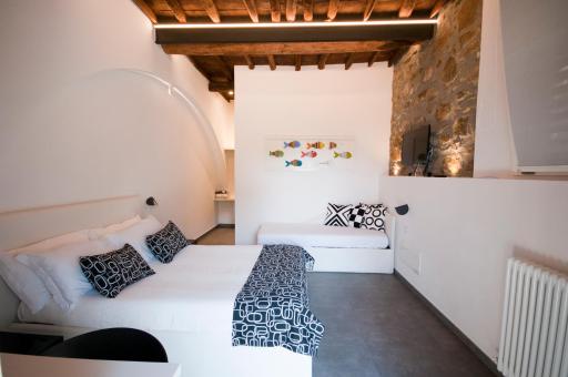 Cinque Terre Coast to Coast - Housity