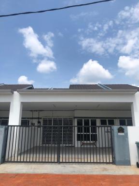 Ina Homestay Jerantut - Housity