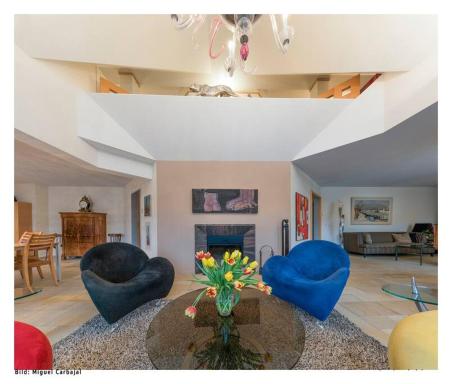 City, Lake and Luxury - Housity