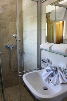 Haus Alpina - Housity