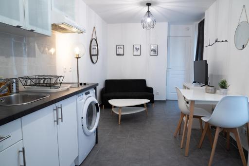 Apart By Jo - Housity