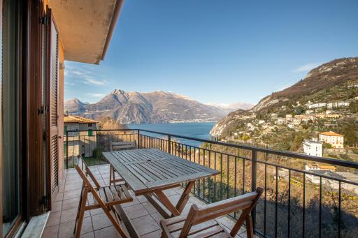 Mysa Properties - Charming apartment with lake view - Housity