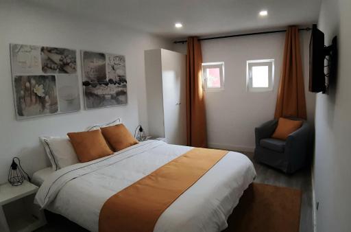Encarnação Home - Housity