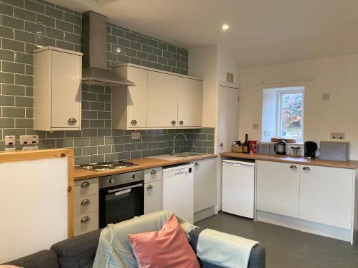 Charleton Farm Cottages - Housity